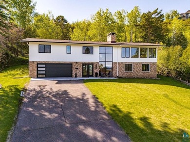 Beach Home For Sale in Duluth, Minnesota