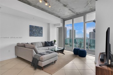 Beach Condo For Sale in Miami, Florida