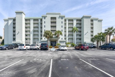 Beach Condo For Sale in Daytona Beach Shores, Florida