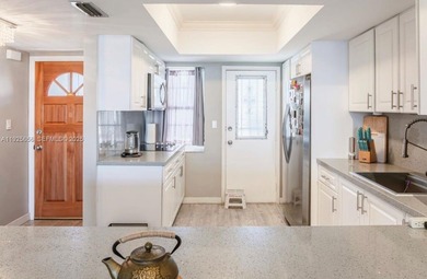 Beach Condo For Sale in Miami, Florida