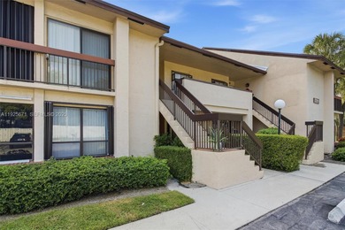 Beach Condo For Sale in Deerfield Beach, Florida