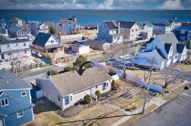 Beach Home For Sale in Babylon, New York