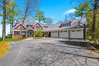 Beach Home For Sale in Green Bay, Wisconsin