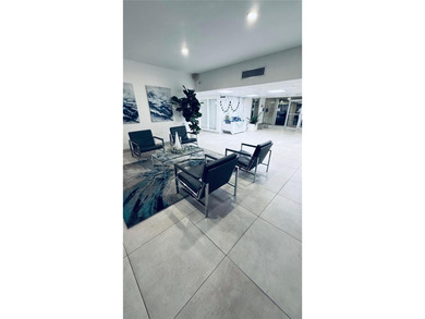 Beach Condo For Sale in Hallandale Beach, Florida