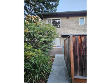 Beach Condo For Sale in Santa Cruz, California