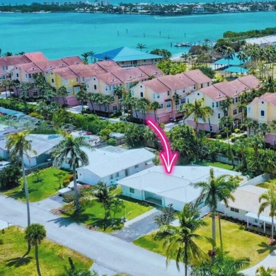 Beach Home For Sale in Boynton Beach, Florida