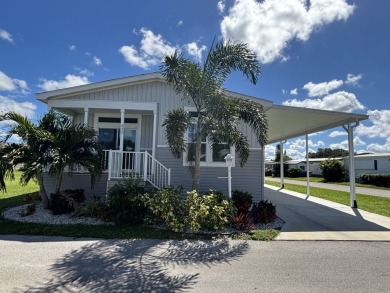 Beach Home For Sale in Vero Beach, Florida