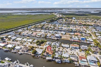 Beach Home For Sale in Matlacha, Florida