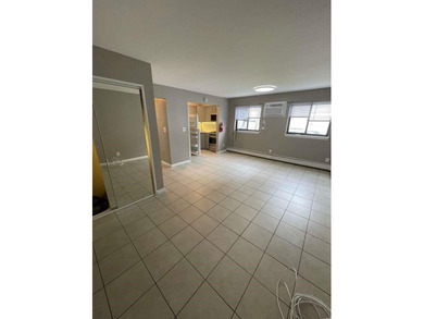 Beach Condo For Sale in Guttenberg, New Jersey