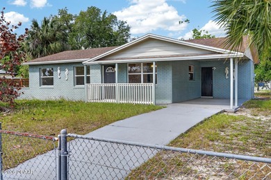 Beach Home For Sale in Daytona Beach, Florida