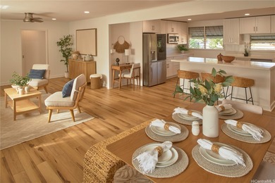 Beach Home For Sale in Pearl City, Hawaii