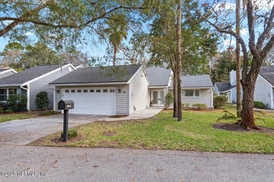 Beach Home Active Under Contract in Ponte Vedra Beach, Florida