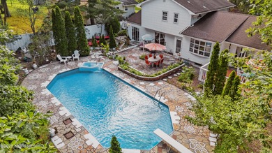 Beach Home For Sale in Toms River, New Jersey