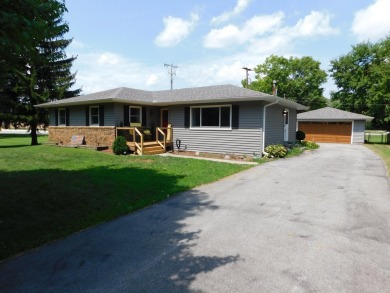 Beach Home Sale Pending in Chesterton, Indiana