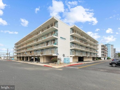 Beach Condo Sale Pending in Ocean City, Maryland