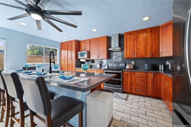 Beach Home For Sale in Waipahu, Hawaii