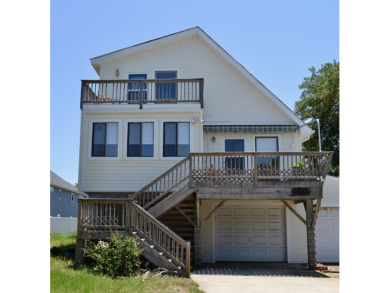 Beach Home For Sale in Kill Devil Hills, North Carolina