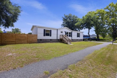 Beach Home For Sale in Charleston, South Carolina