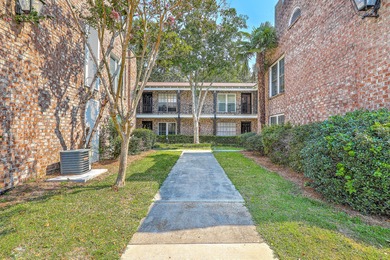 Beach Condo For Sale in Charleston, South Carolina