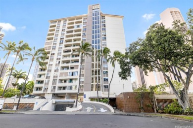 Beach Condo For Sale in Honolulu, Hawaii