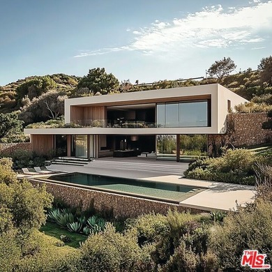 Beach Lot For Sale in Malibu, California