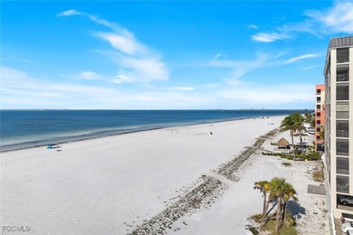 Beach Condo Sale Pending in Fort Myers Beach, Florida