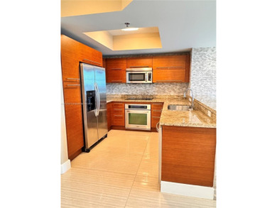 Beach Condo For Sale in Sunrise, Florida