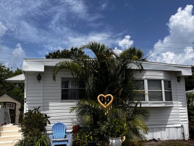 Beach Home For Sale in Vero Beach, Florida