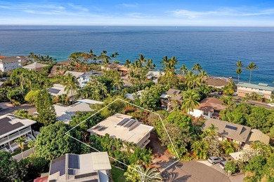 Beach Home For Sale in Kailua Kona, Hawaii