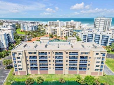 Beach Condo For Sale in New Smyrna Beach, Florida