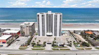 Beach Condo For Sale in Daytona Beach Shores, Florida