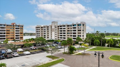 Beach Condo For Sale in Treasure Island, Florida