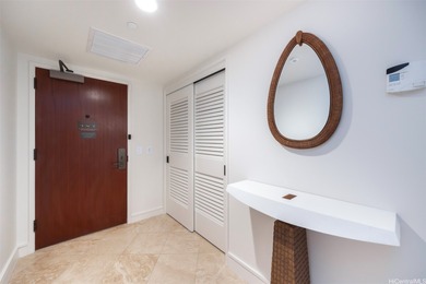 Beach Condo For Sale in Honolulu, Hawaii