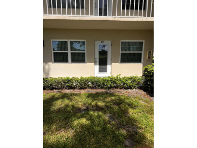 Beach Condo For Sale in Vero Beach, Florida