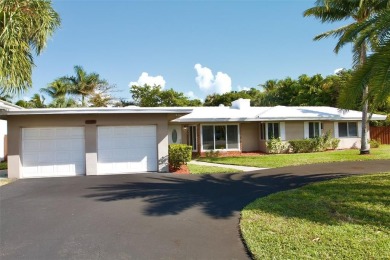 Beach Home Active Under Contract in Lighthouse Point, Florida