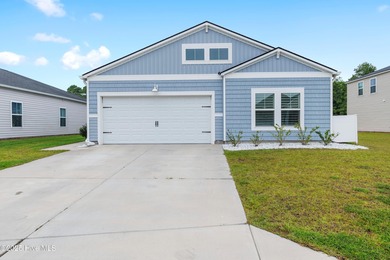 Beach Home For Sale in Ocean Isle Beach, North Carolina