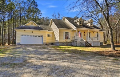 Beach Home For Sale in Suffolk, Virginia