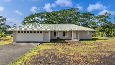 Beach Home For Sale in Keaau, Hawaii