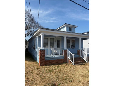 Beach Home For Sale in Chesapeake, Virginia