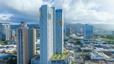 Beach Condo For Sale in Honolulu, Hawaii