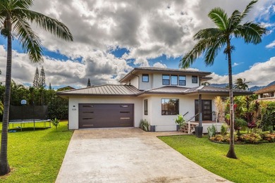 Beach Home For Sale in Princeville, Hawaii