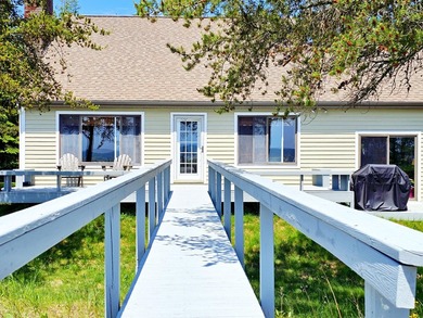 Beach Home For Sale in Naubinway, Michigan