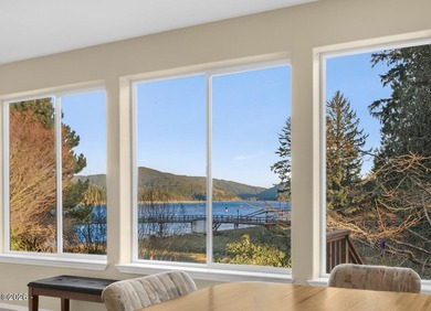 Beach Home Sale Pending in Waldport, Oregon