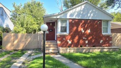 Beach Home For Sale in Gary, Indiana