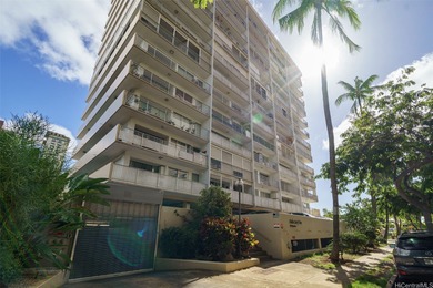 Beach Condo For Sale in Honolulu, Hawaii