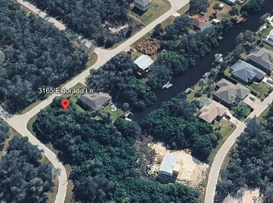 Beach Lot Sale Pending in Port Charlotte, Florida