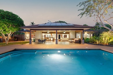 Beach Home For Sale in Kailua Kona, Hawaii