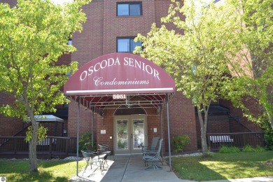 Beach Condo Sale Pending in Oscoda, Michigan