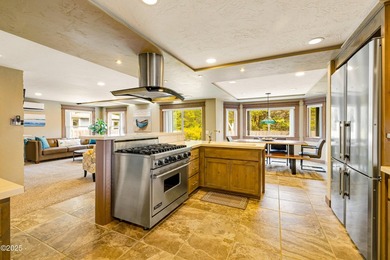 Beach Home For Sale in Waldport, Oregon