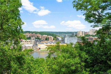 Beach Home For Sale in Bronx, New York